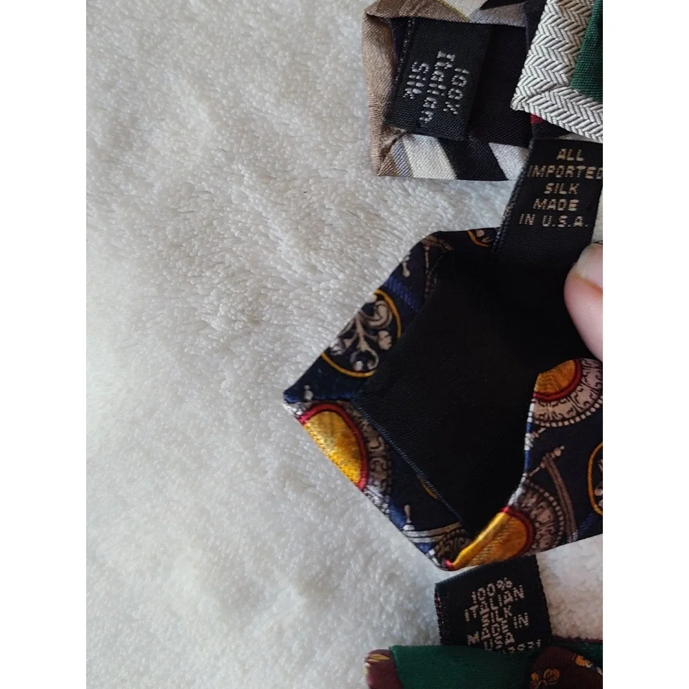 lot of 4 mens silk ties assorted brands and prints